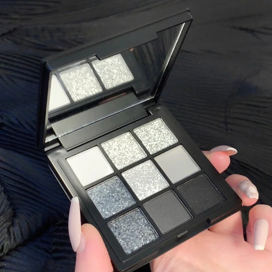 Smokey Glitter Eyeshadow Palette