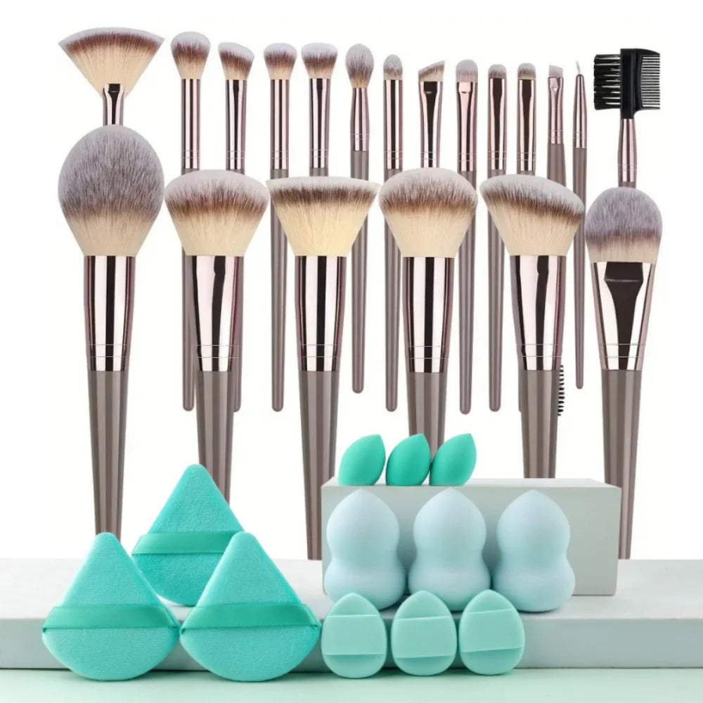 Fluffy Multiuse Makeup Brush Set