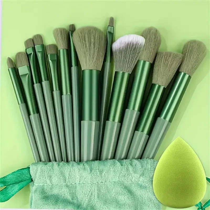 13 Piece Makeup Brush Set