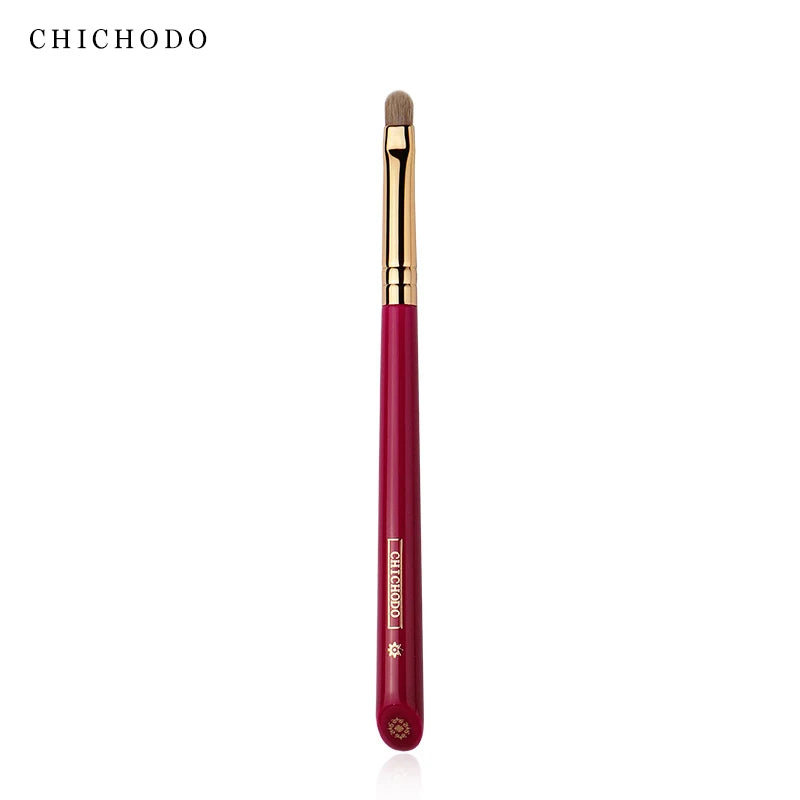 CHICHODO Animal Hair Makeup Brush