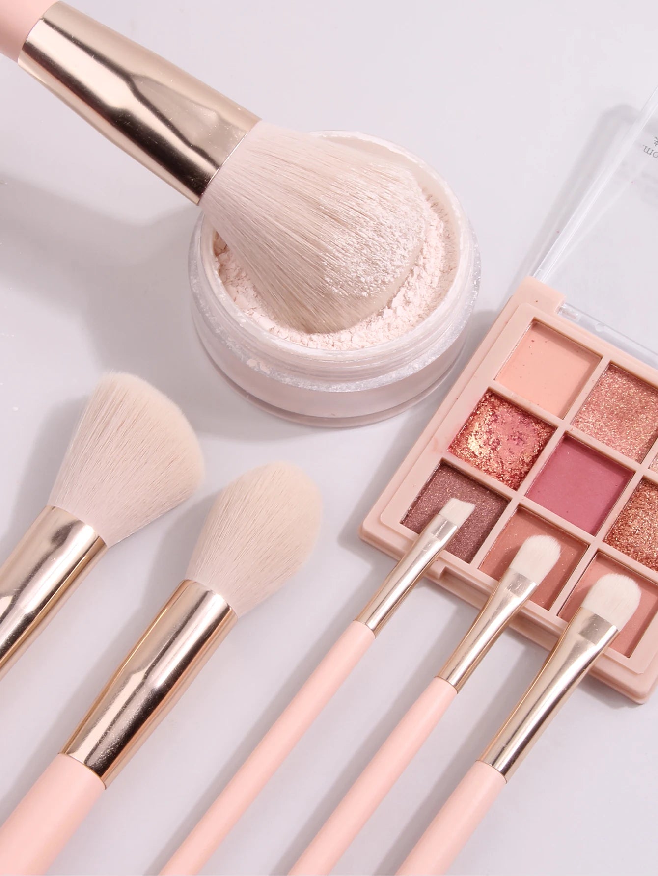 11 Piece Brush Bucket Set