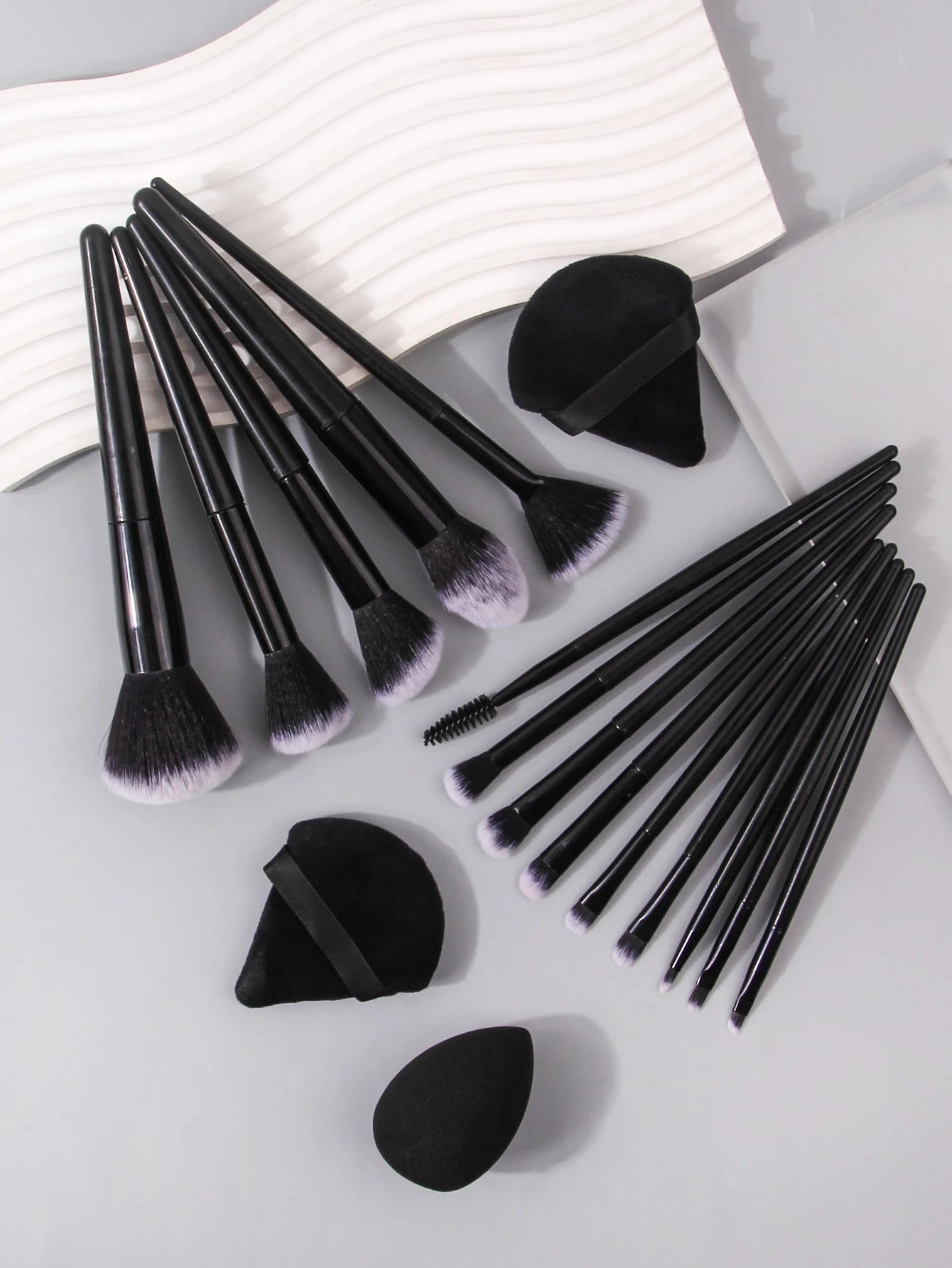 Soft Black Makeup Brush Set